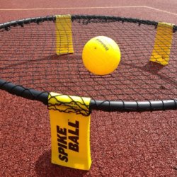 Spikeball Set zum Spielen