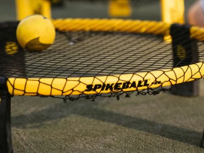 Spikeball – das Trampolin Ball Spiel
