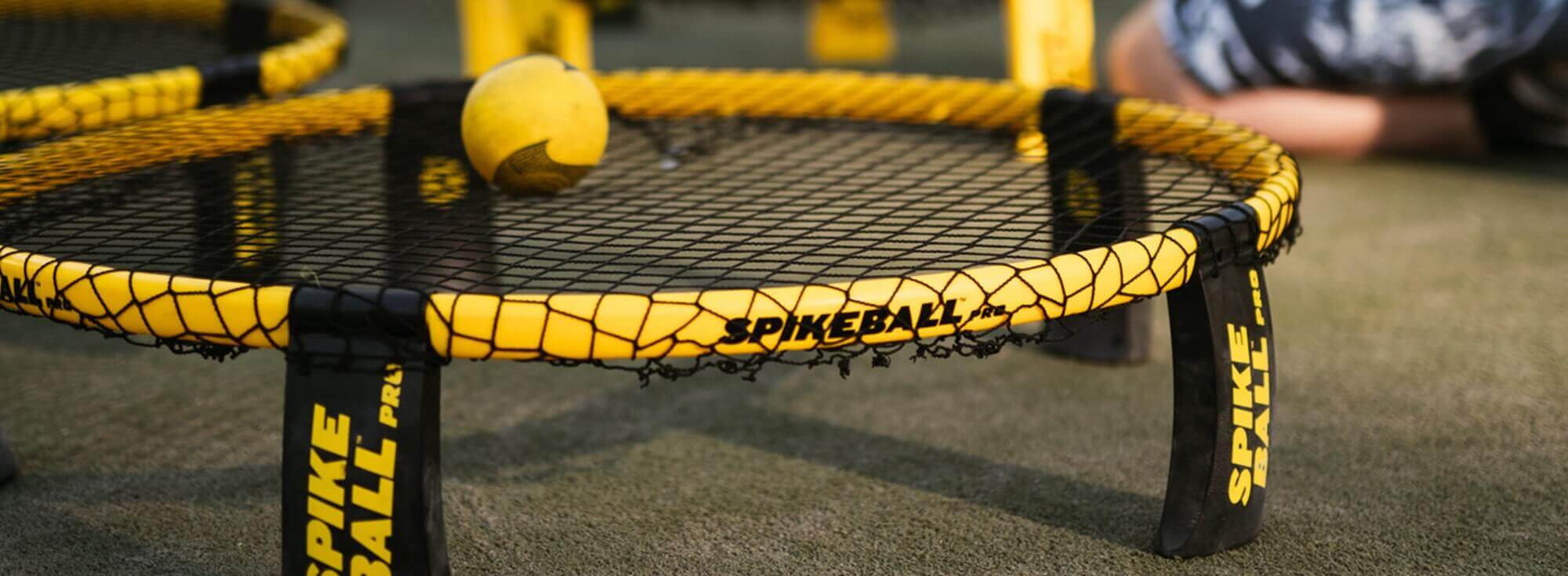 Spikeball Spike 'N' Splash Bundle – 20pc Roundnet Set For Lawn & Beach